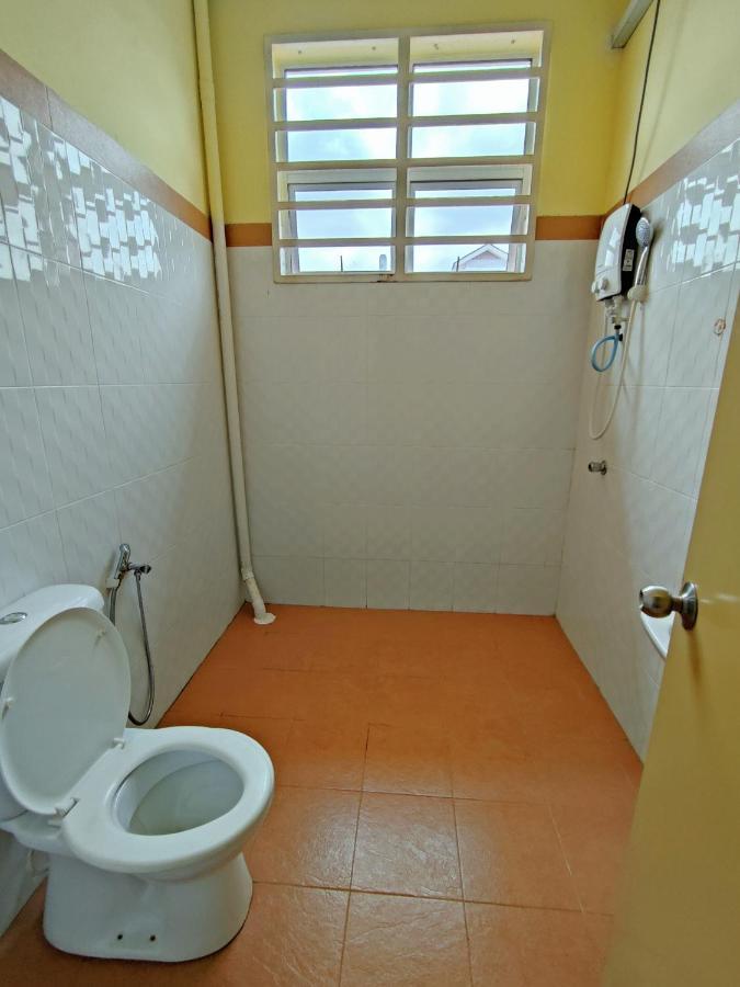 Homestay Roma Suite กัวลาตรังกานู ภายนอก รูปภาพ